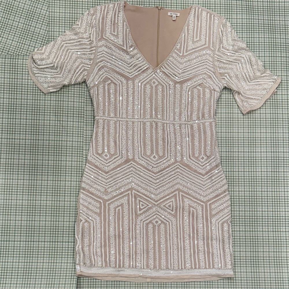 Elegant Sequin Geometric Dress